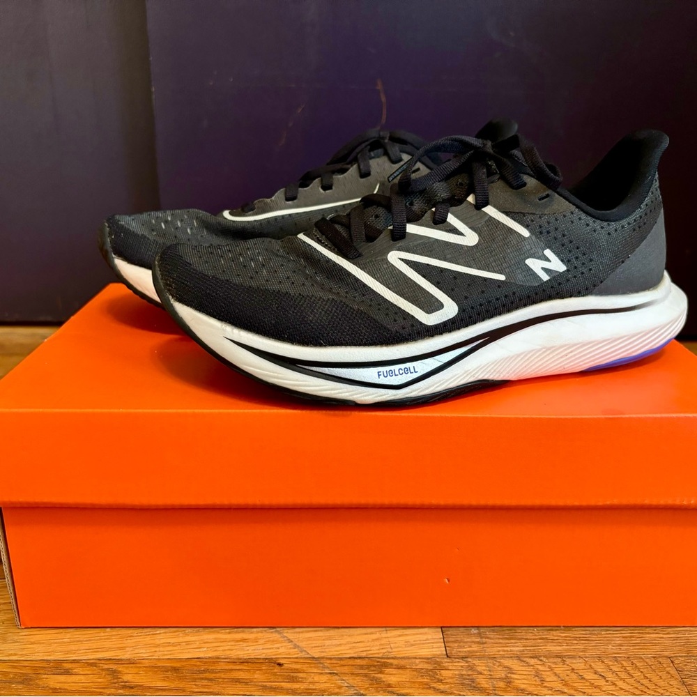 New Balance Rebel v3